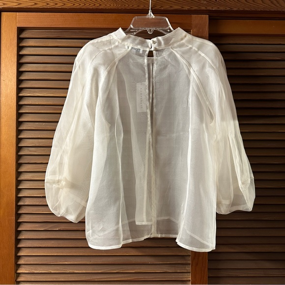 Kamperett Meiere Blouse - Picture 5 of 13
